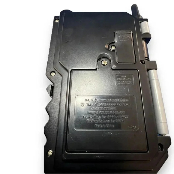 EUC Tiger Electronics Jurassic Park III Dino-Dex Handheld Game  Works - Picture 3 of 8